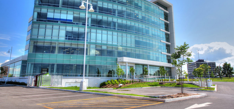 commercial glass door repair Rancho San Diego